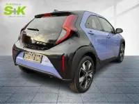 Neu Toyota Aygo X 117 PS (86 kW) 2026 Lavender purple metallic/black SUV