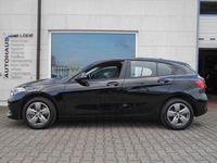 Gebraucht BMW 118 136 PS (100 kW) 2022 Schwarz Kleinwagen