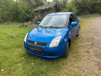 Używany Suzuki Swift 92 KM (67 kW) 2005 Niebieski Hatchback