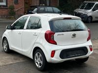 Second-hand Kia Picanto Edition 7 67 CP (49 kW) 2019 Alb Hatchback