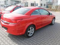 Gebraucht Opel Astra Cabriolet Edition 140 PS (102 kW) 2008 Rot Cabrio