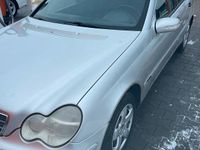Gebraucht Mercedes C220 143 PS (105 kW) 2001 Silber Kombi