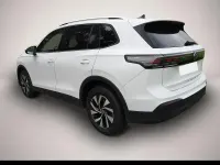 Neu VW Tiguan Life 150 PS (110 kW) 2025 Manufacturer SUV