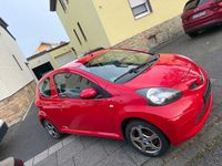 Gebraucht Toyota Aygo 68 PS (50 kW) 2006 Rot Kleinwagen