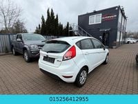 Gebraucht Ford Fiesta Trend 80 PS (58 kW) 2014 Weiß Kleinwagen
