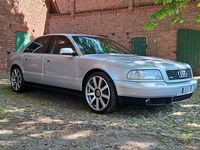 Second-hand Audi A8 310 CP (228 kW) 2002 Argintiu Berlinǎ