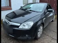 Gebraucht Opel Tigra 90 PS (66 kW) 2007 Schwarz Cabrio