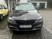 Gebraucht BMW 330 258 PS (189 kW) 2018 Braun Limousine