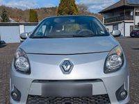 Gebraucht Renault Twingo 75 PS (55 kW) 2010 Silber Kleinwagen