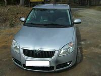 Gebraucht Skoda Fabia 60 PS (44 kW) 2010 Silber Kleinwagen