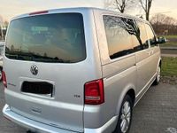Usata VW Multivan 179 CV (131 kW) 2015 Argento Monovolume