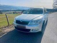 Gebraucht Skoda Octavia 105 PS (77 kW) 2011 Silber Kombi