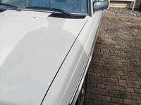 Gebraucht Mercedes 200 109 PS (80 kW) 1983 Weiß Limousine