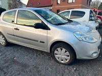 gebraucht Renault Clio 1.2 benziner Tüv 02/25