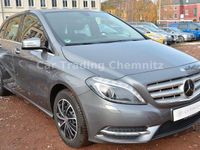 Gebraucht Mercedes B180 122 PS (89 kW) 2011 Grau Van / Kleinbus