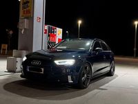 Gebraucht Audi A3 Sport 150 PS (110 kW) 2017 Blau Limousine