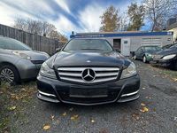 Gebraucht Mercedes C250 Avantgarde 204 PS (150 kW) 2012 Grau Limousine