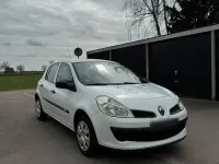 Gebraucht Renault Clio 75 PS (55 kW) 2008 Weiß Kleinwagen