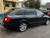 gebraucht Skoda Superb Combi Family 4x4*AHK 2 to*2.Hd*