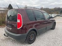 Gebraucht Skoda Roomster Scout Plus Edition 86 PS (63 kW) 2012 Rot Kombi