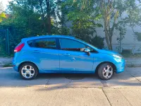 Gebraucht Ford Fiesta 82 PS (60 kW) 2012 Blau Kleinwagen