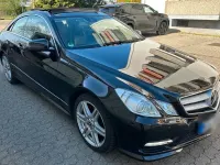 Używany Mercedes E350 AMG 306 KM (225 kW) 2012 Czarny Coupe
