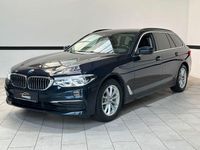 Gebraucht BMW 520 Sport Line 409 PS (300 kW) 2017 Imperialblau brillanteffekt Kombi