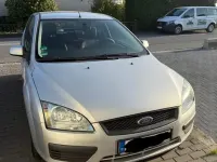 Gebraucht Ford Focus 80 PS (58 kW) 2005 Grau Kleinwagen
