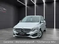 Gebraucht Mercedes B180 Style 122 PS (89 kW) 2018 Cavansitblau Kleinwagen