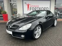 Gebraucht Mercedes SLK350 305 PS (224 kW) 2009 Obsidian schwarz met. Cabrio