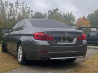 Gebraucht BMW 530 258 PS (189 kW) 2011 Grau Limousine