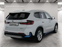 Gebraucht BMW iX1 Performance 200 kW (272 PS) 2022 Weiß SUV