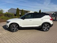 Second-hand Volvo XC40 R-Design 190 CP (139 kW) 2019 Alb SUV