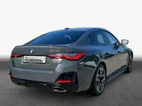 Gebraucht BMW M4 374 PS (275 kW) 2023 Dravitgrau metallic Coupé