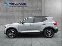 Neu Volvo XC40 Plus 163 PS (119 kW) 2026 Grau (vapour grey (grau)) SUV