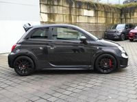 Gebraucht Abarth 695 179 PS (131 kW) 2023 Schwarz Kleinwagen