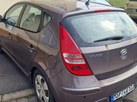 Gebraucht Hyundai i30 Style 116 PS (85 kW) 2011 Braun Limousine