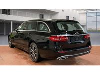 Gebraucht Mercedes E300 320 PS (235 kW) 2022 Schwarz/baltic black Kombi