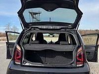 Gebraucht VW e-up! Style 61 kW (83 PS) 2022 Schwarz Kleinwagen