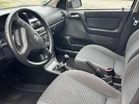Gebraucht Opel Astra 103 PS (75 kW) 2004 Silber Kombi