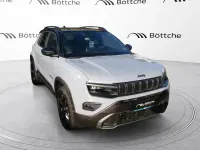Neu Jeep Avenger Overland 145 PS (106 kW) 2025 Storm grau SUV