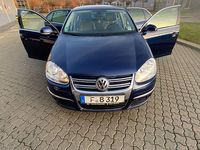 Gebraucht VW Jetta Comfortline 116 PS (85 kW) 2005 Blau Limousine