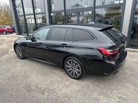 Gebraucht BMW 320e M Sport 163 PS (119 kW) 2021 Schwarz Kombi