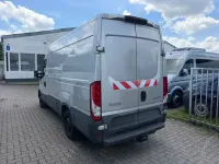 Gebraucht Iveco Daily 116 PS (85 kW) 2019 Silber (metallic) Van