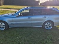 Gebraucht Mercedes E270 Avantgarde 177 PS (130 kW) 2004 Silber Kombi