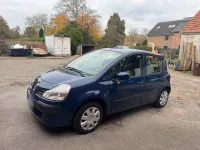 Usado Renault Modus 75 HP (55 kW) 2010 Azul Monovolume