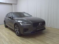 Gebraucht Volvo V60 Plus 253 PS (186 kW) 2022 Grau Kombi