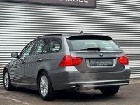 Gebraucht BMW 320 Comfort Edition 170 PS (125 kW) 2011 Grau Kombi