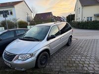 Gebraucht Chrysler Voyager 143 PS (105 kW) 2004 Silber Van / Kleinbus