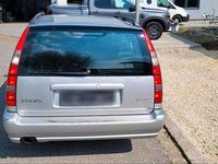 Gebraucht Volvo V70 140 PS (102 kW) 2000 Silber Kombi